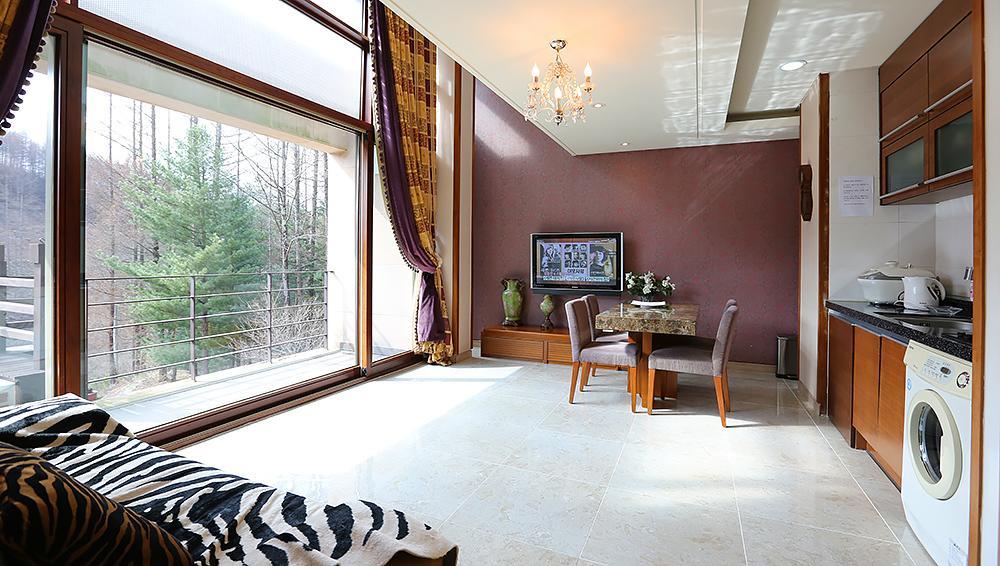 Hugel Heim Pension Pyeongchang Esterno foto